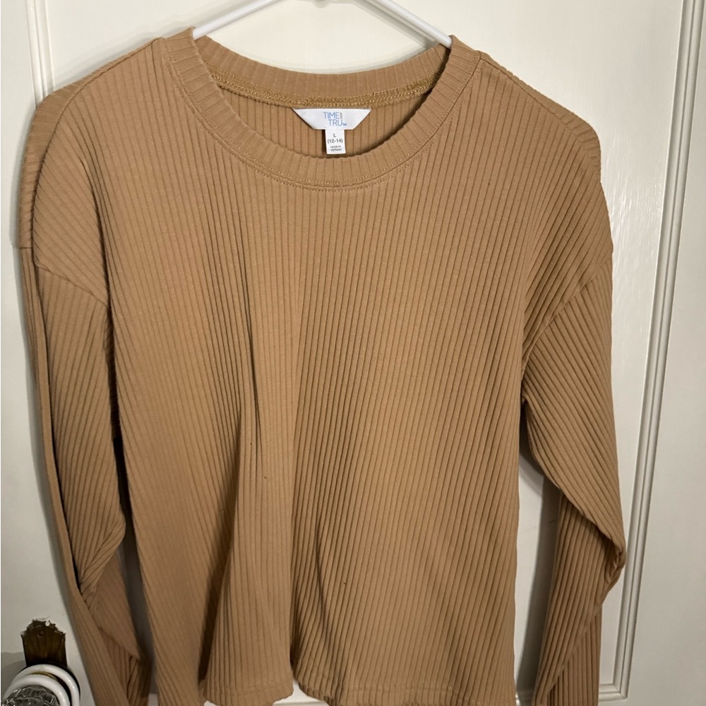 Time and Tru Camel Ribbed Sweatshirt